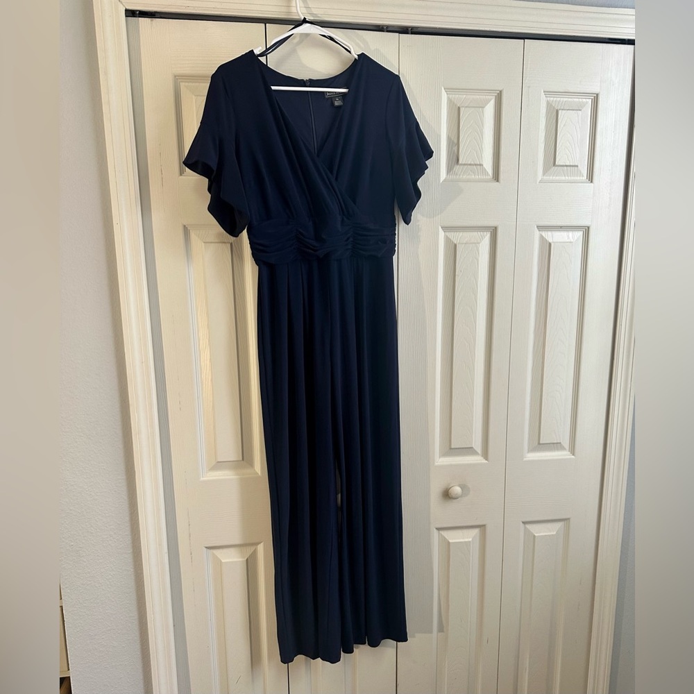Women’s navy blue jumpsuit medium Petite